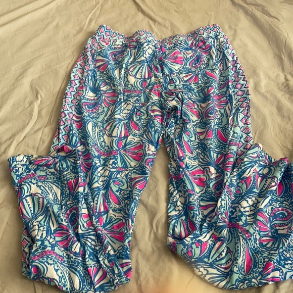 Lilly Pulitzer got Target lounge pants - Picture 6 of 6
